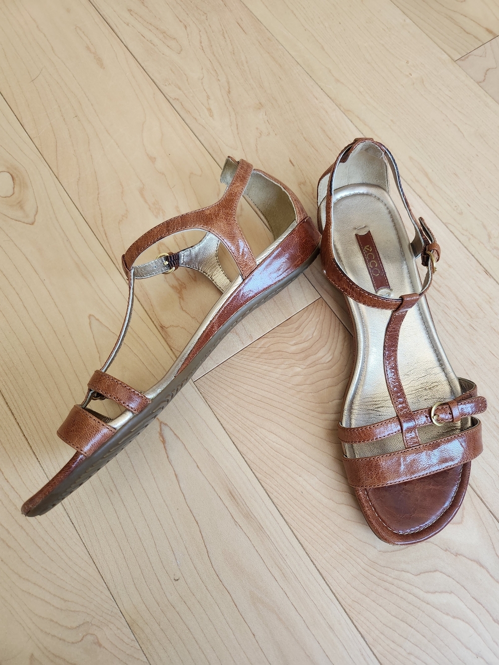 ECCO Brown Leather T-Strap Women's Sandals Size 37 - Picture 5 of 10